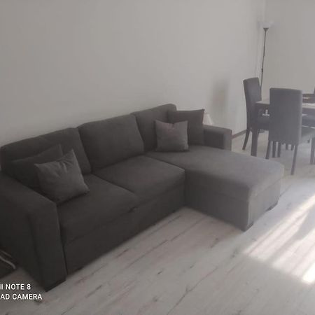 Ferienwohnung Casa Lucia Rozzano Exterior foto